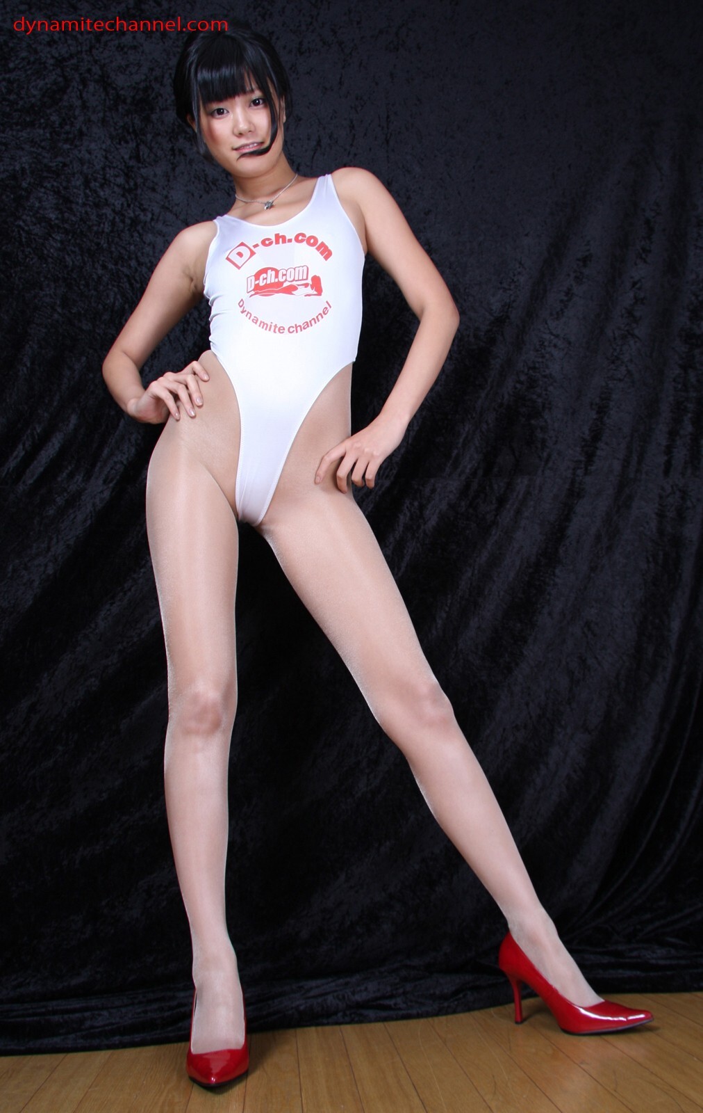 『琥珀うた』2 [Dynamitechannel] 2012.08.07 高清诱惑制服丝袜美女